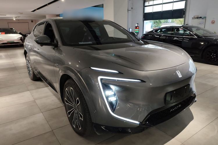 Used  07 2024 Max Extended-Range Edition
