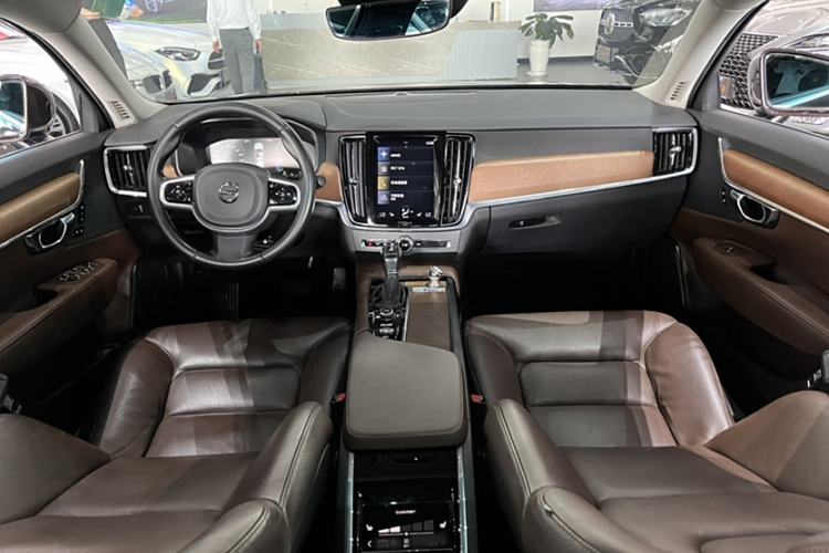 Used Volvo S90 2017 T5 Smart Luxury Edition
