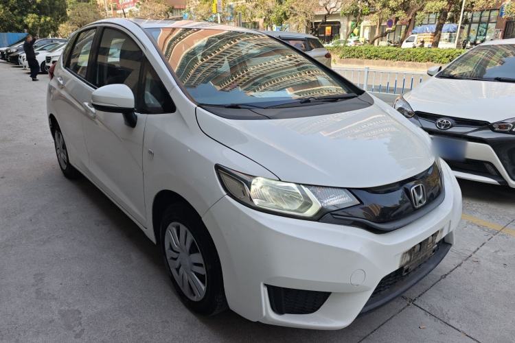 Used Honda Fit 2016 1.5L LXS CVT Comfort Sunroof Version
