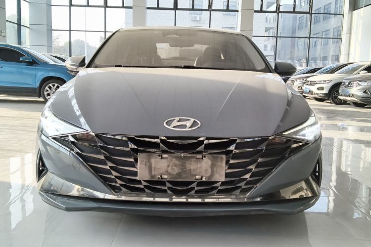 Used Hyundai Elantra 2021 1.5L CVT LUX Prestige Edition