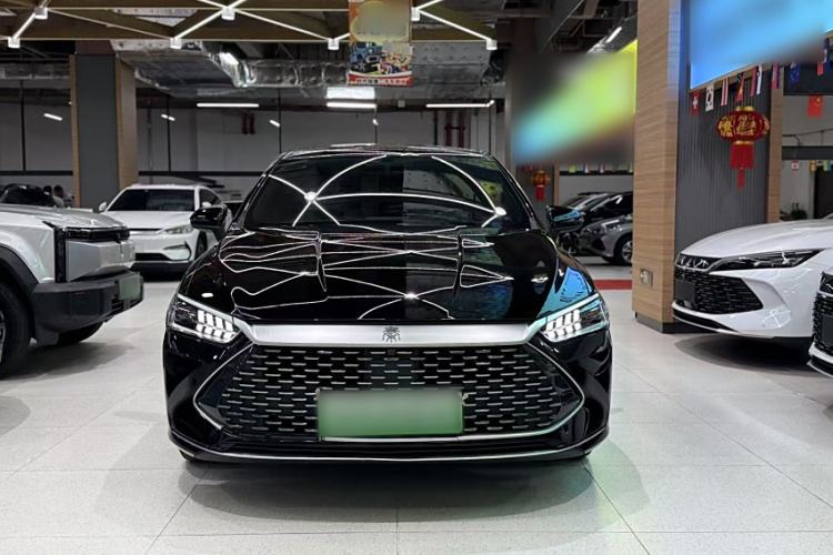 Used BYD Qin PLUS 2024 HONOR Edition DM-i 55KM Leading Model
