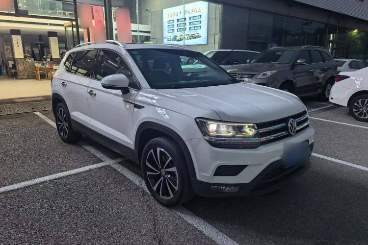 Used Volkswagen Tharu 2020 280TSI Two-Wheel Drive Luxury Plus Version China VI Standard
