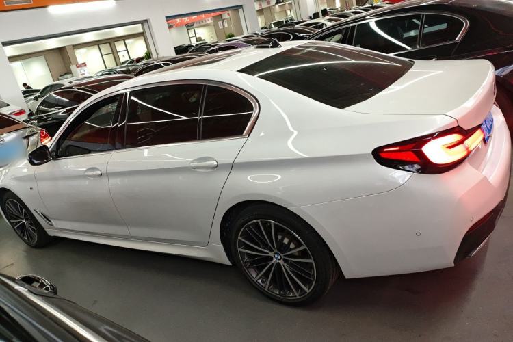 Used BMW 5 Series 2021 530Li Leading Model M Sport Package

