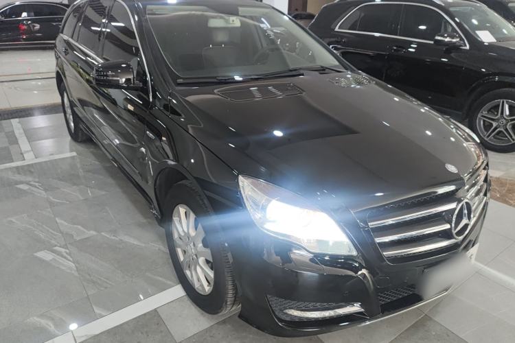 Used Mercedes-Benz R-Class 2017 R 320 4MATIC Business Edition Prestige Model