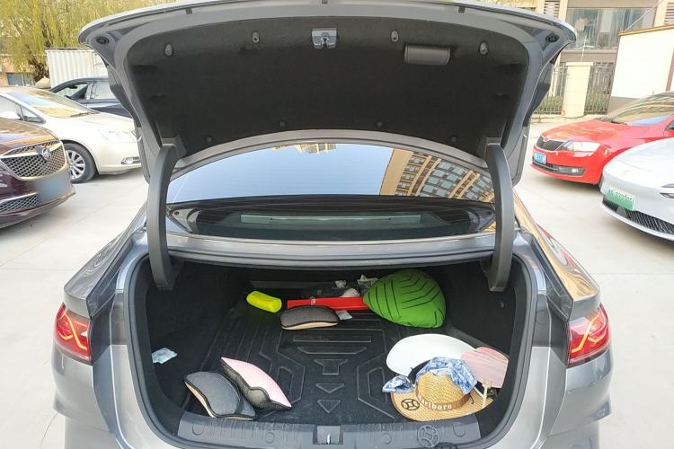 Used BYD Qin L 2024 DM-i 120KM Leading Model
