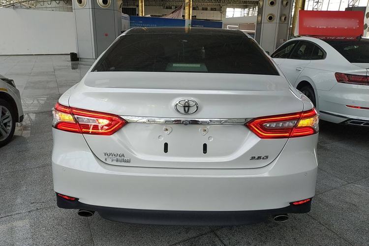 Used Toyota Camry 2018 2.5G Luxury Edition
