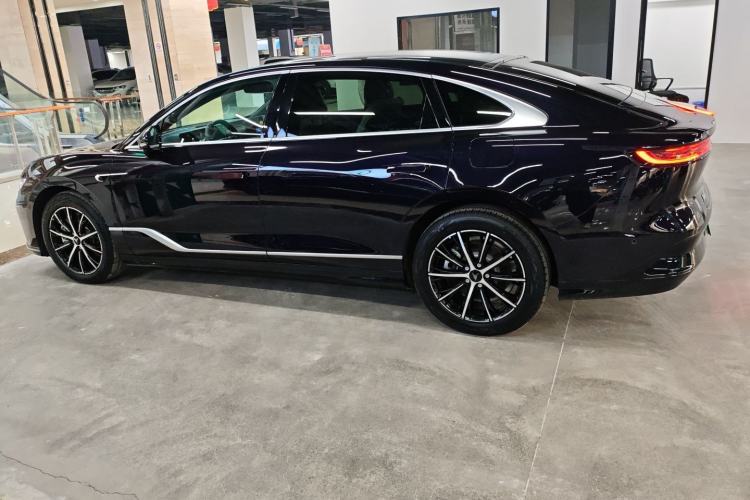 Used VOYAH PASSION 2024 PHEV Four-Wheel Drive Ultra-Long Range Executive Edition
