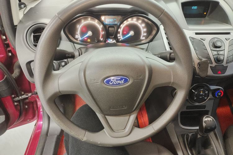 Used Ford Fiesta 2013 Sedan 1.5L Manual Fashion Edition