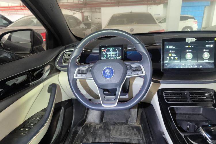 Used BYD Qin PLUS 2021 DM-i 55KM Flagship Model
