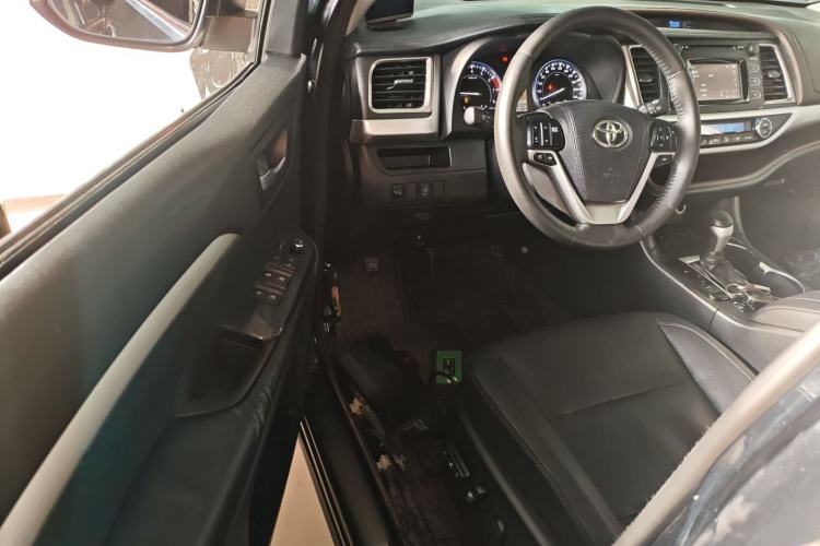 Used Toyota Highlander 2015 2.0T Four-Wheel Drive Luxury Edition 7-Seater