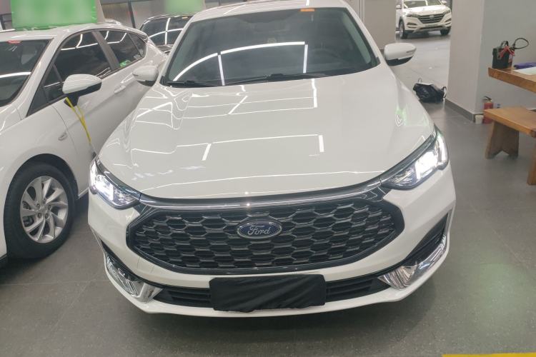 Used Ford Escort 2021 1.5L Automatic Platinum Edition