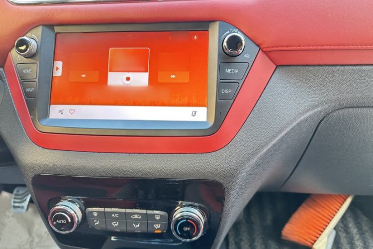 Used  Refine S2 2018 Smart Drive Edition 1.5L Manual Luxury Smart Model
