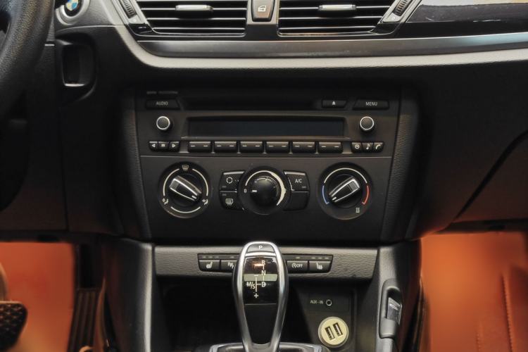 Used BMW X1 2015 sDrive18i Fashion Upgrade Edition