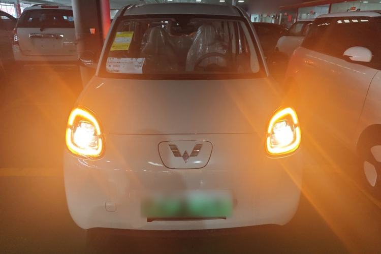 Used Wuling Hongguang MINIEV 2025 Four-Door Version Advanced Edition
