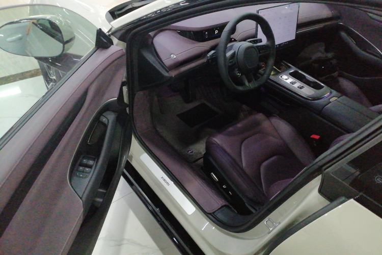 Used  SU7 2024 Rear-Drive Long-Range Intelligent Driving Version
