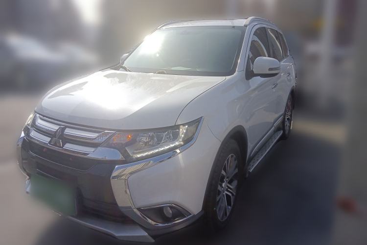 Used Mitsubishi Outlander 2018 2.4L 4x4 Elite Edition 5 Seats
