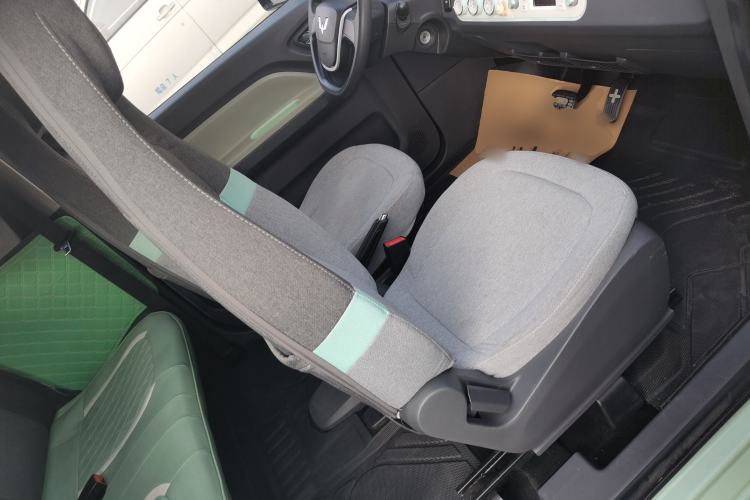 Used Wuling Hongguang MINIEV 2022 Macaron Premium Model – Lithium Iron Phosphate