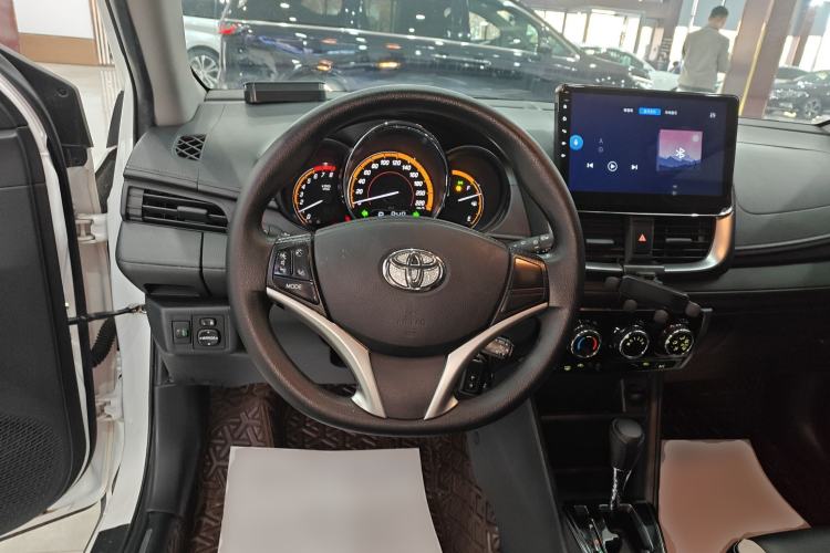 Used Toyota YARiS L 2022 X-Trail 1.5L CVT Leading PLUS Edition
