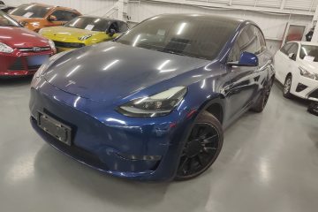 Used Tesla Model Y 2021 Long-Range All-Wheel-Drive Version