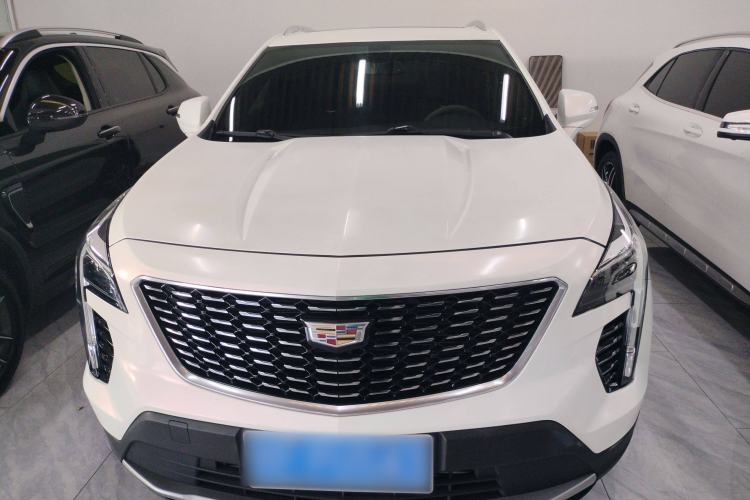 Used Cadillac XT4 2021 28T Two-Wheel Drive Leading Version

