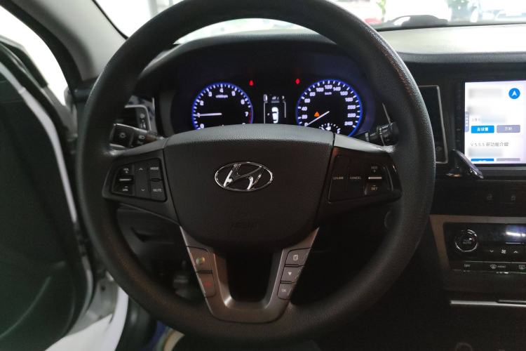 Used Hyundai Mistra 2016 1.8L Automatic Smart GLS
