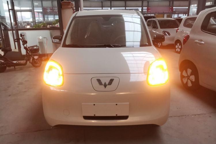 Used Wuling Hongguang MINIEV 2025 Four-Door Version Advanced Edition
