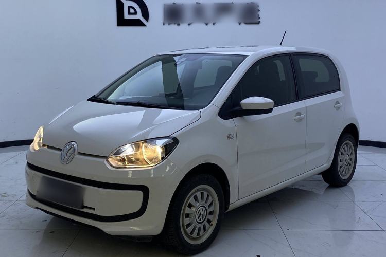 Used Volkswagen up! 2015 1.0L move up!
