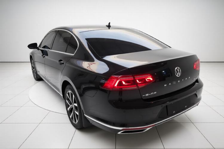 Used Volkswagen Magotan 2020 330TSI DSG Leading Model
