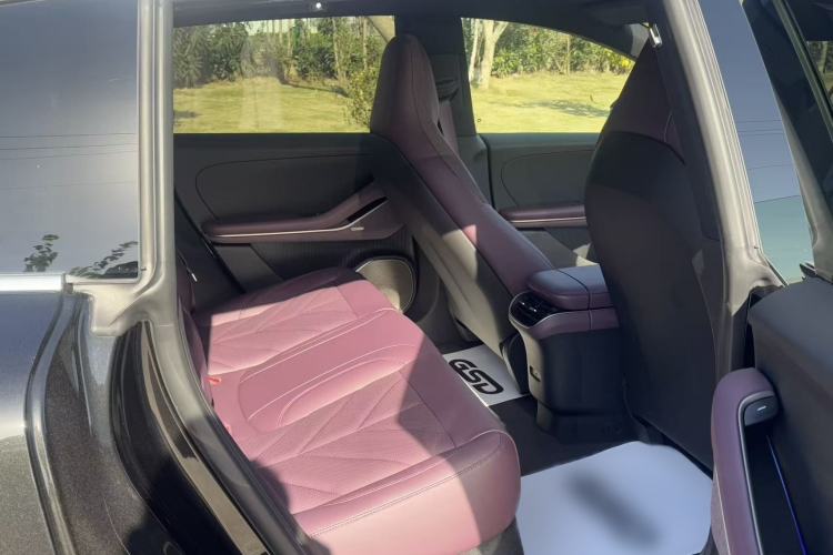 Used Nio ET5T 2025 75 kWh Touring
