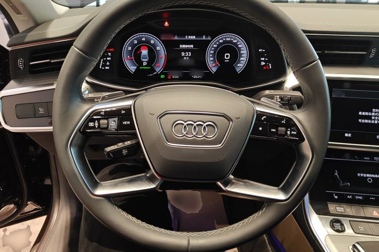 Used Audi A7L 2024 45TFSI quattro S-line Visionary Edition Flow Crystal Package
