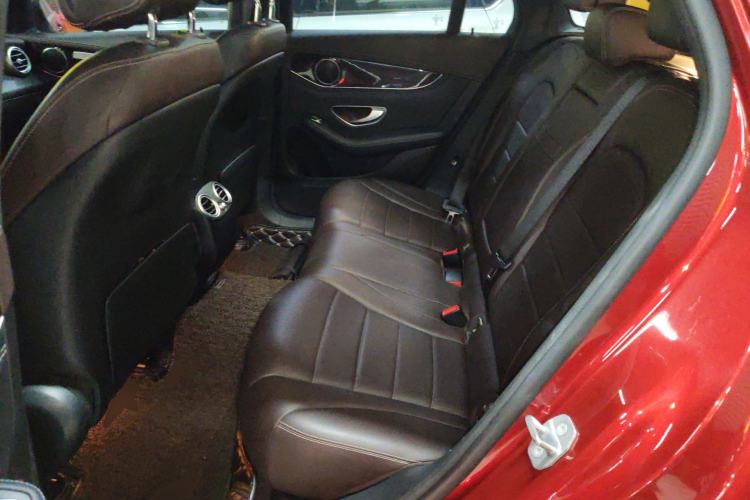 Used Mercedes-Benz GLC 2018 GLC 260 4MATIC Luxury Model
