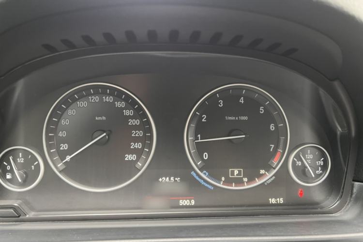 Used BMW 5 Series 2014 525Li Luxury Design Package
