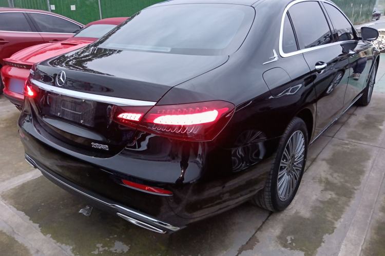 Used Mercedes-Benz E-Class 2023 Updated E 300 L Fashion Edition
