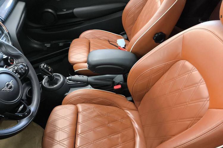 Used  MINI 2019 1.5T COOPER CABRIO Artist
