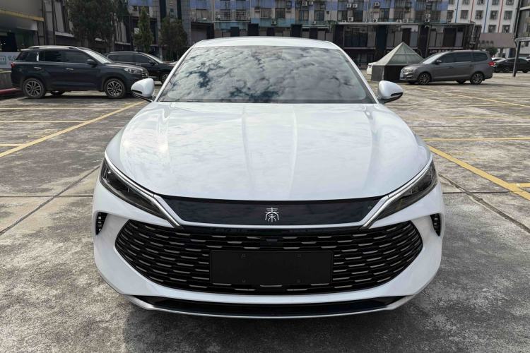 Used BYD Qin L 2024 DM-i 80KM Leading Model
