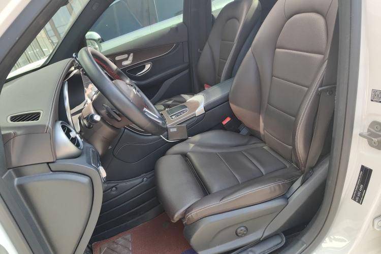 Used Mercedes-Benz GLC 2020 Facelift GLC 260 L 4MATIC Luxury Edition
