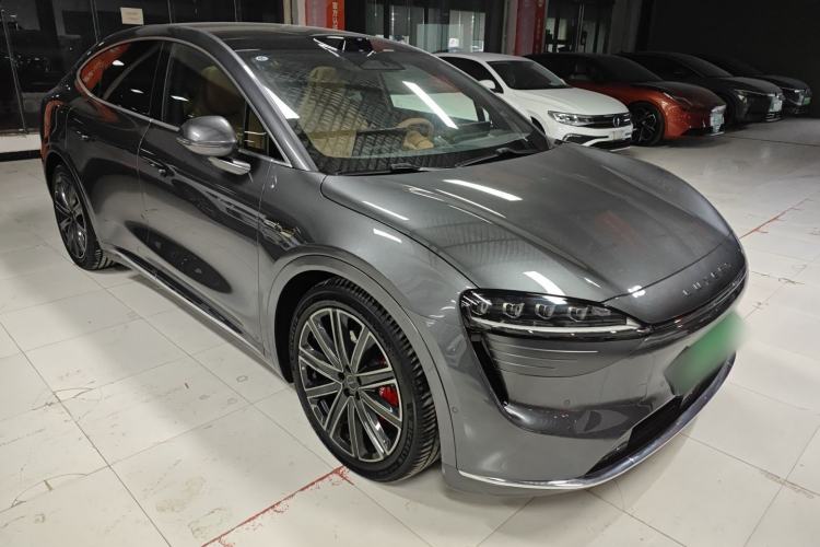 Used Hima Luxeed R7 2025 Extended-Range 331km Ultra
