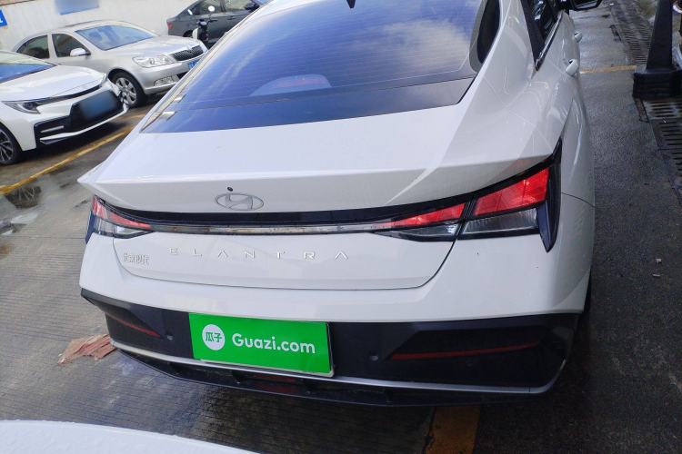 Used Hyundai Elantra 2023 1.5L CVT GLX Elite Edition
