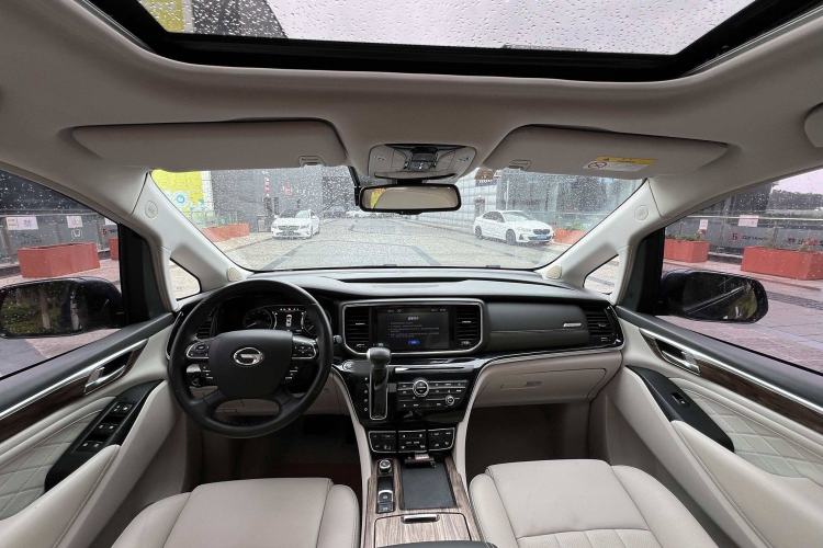Used GAC Trumpchi M8 2018 320T Luxury Edition
