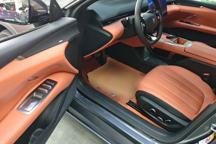 Used  L07 2025 230 Ultra with DeepBlue Intelligent Driving AD PRO Extended-Range Version
