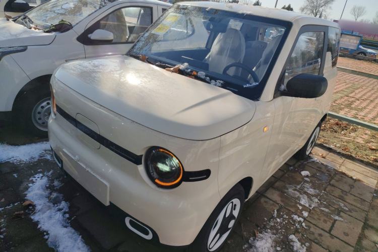 Used Geely Galaxy Panda 2025 210 km – Yuanqi Bear