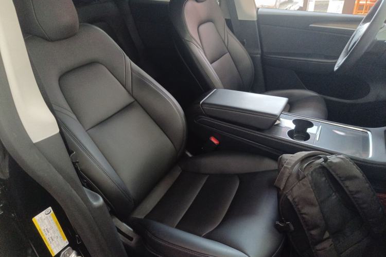 Used Tesla Model Y 2021 Long-Range All-Wheel-Drive Version 3D7