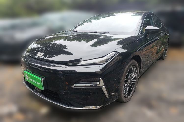 Used Geely Galaxy Galaxy 8 2025 130km EM-i Prestige Edition