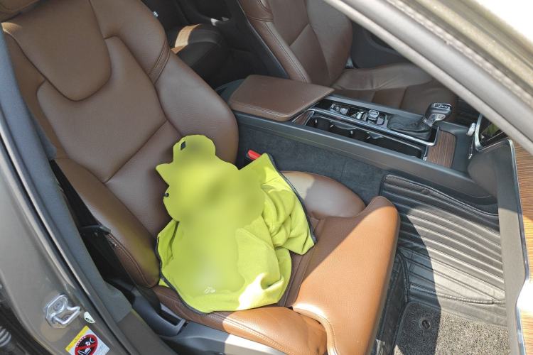 Used Volvo S60 2021 T4 Zhiyuan Luxury Edition
