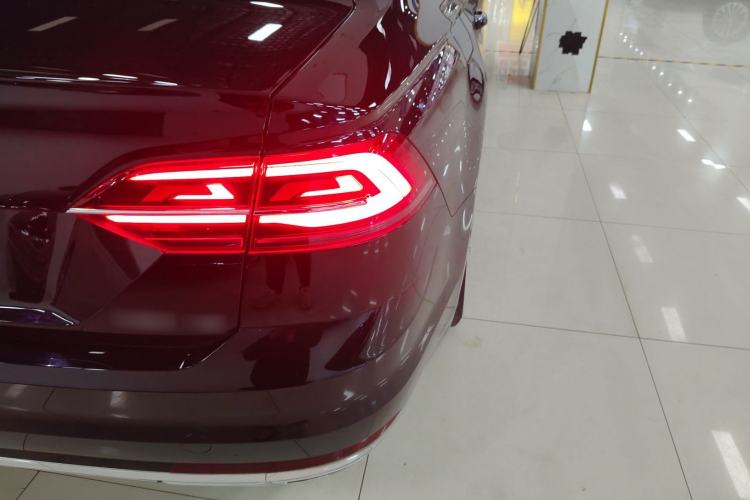 Used Volkswagen Phideon 2021 380TSI Prestige Edition
