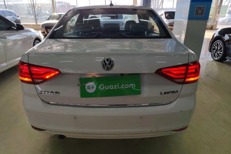 Used Volkswagen Lavida 2017 1.6L Automatic Comfort Edition