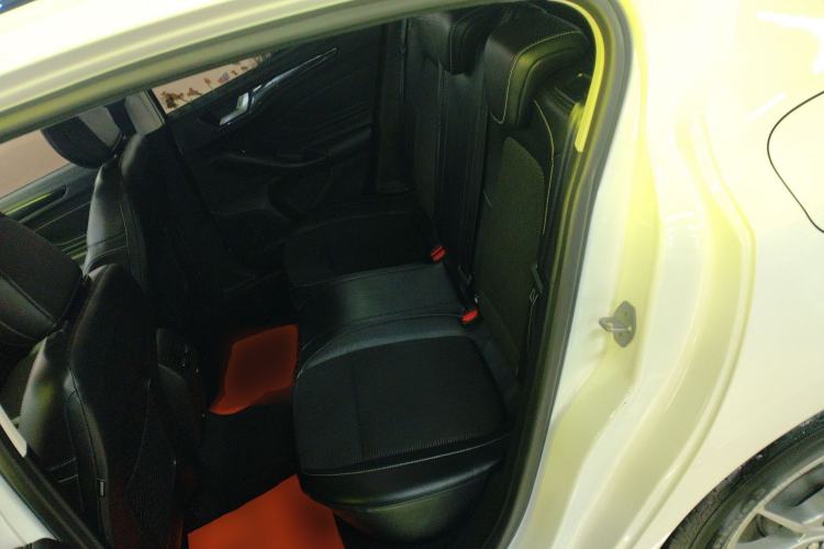 Used Ford Focus 2021 Hatchback EcoBoost 180 Automatic Titanium Edition
