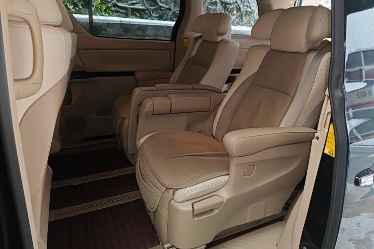Used Toyota Alphard 2012 3.5L Luxury Edition
