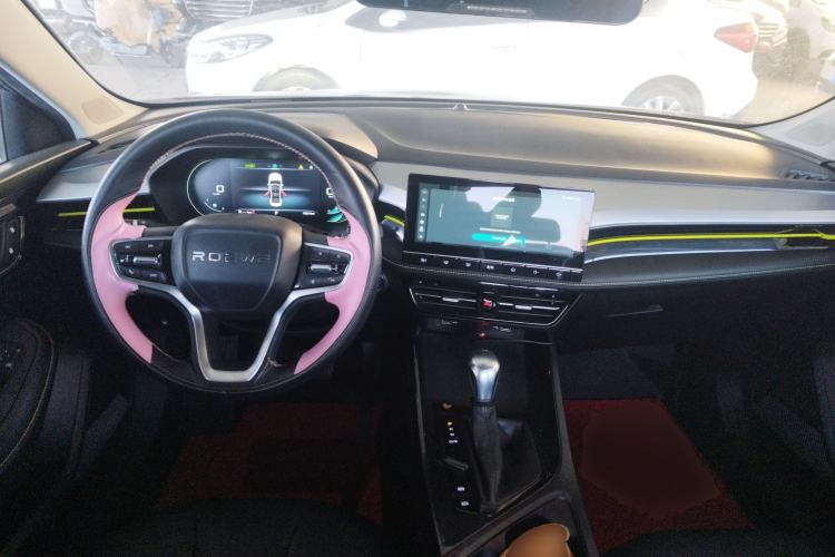 Used Roewe i5 2021 1.5L CVT Diamond Edition
