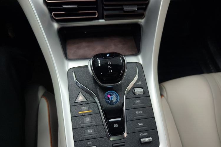 Used BYD Song Pro New Energy 2023 Champion Edition DM-i 71KM Leading Model
